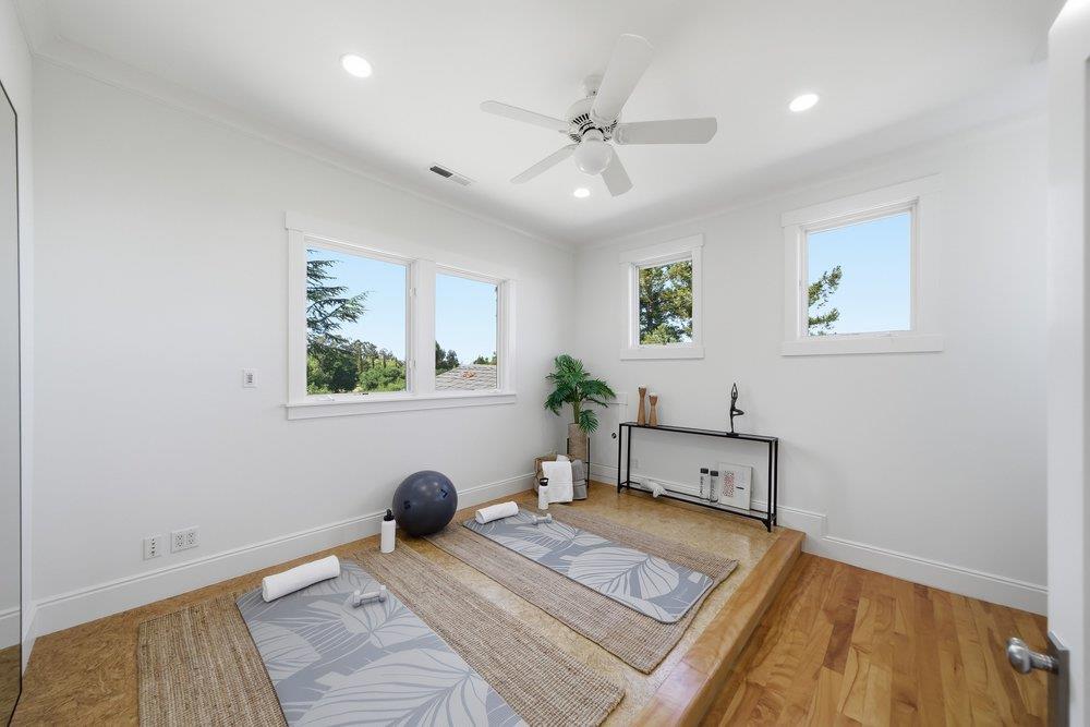 26950 Orchard Hill Lane