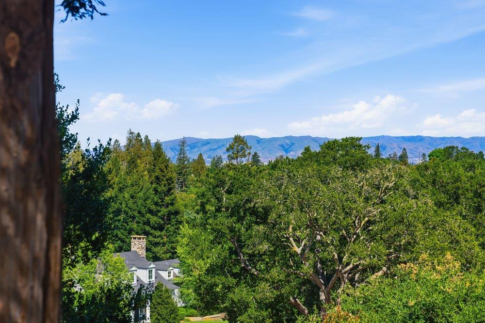 26950 Orchard Hill Lane