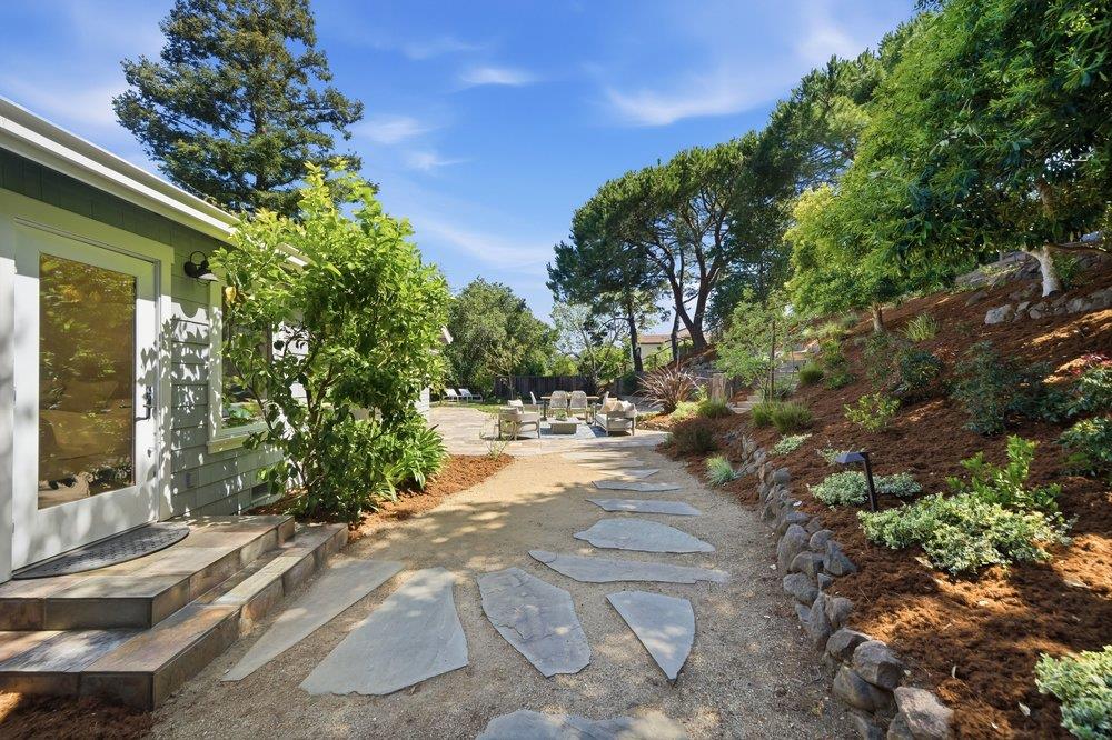 26950 Orchard Hill Lane