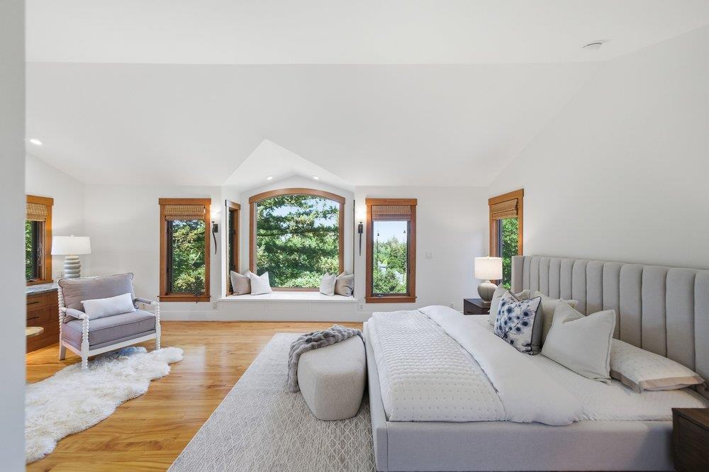 26950 Orchard Hill Lane