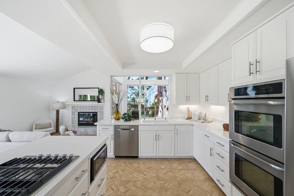 3162 La Mesa Drive
