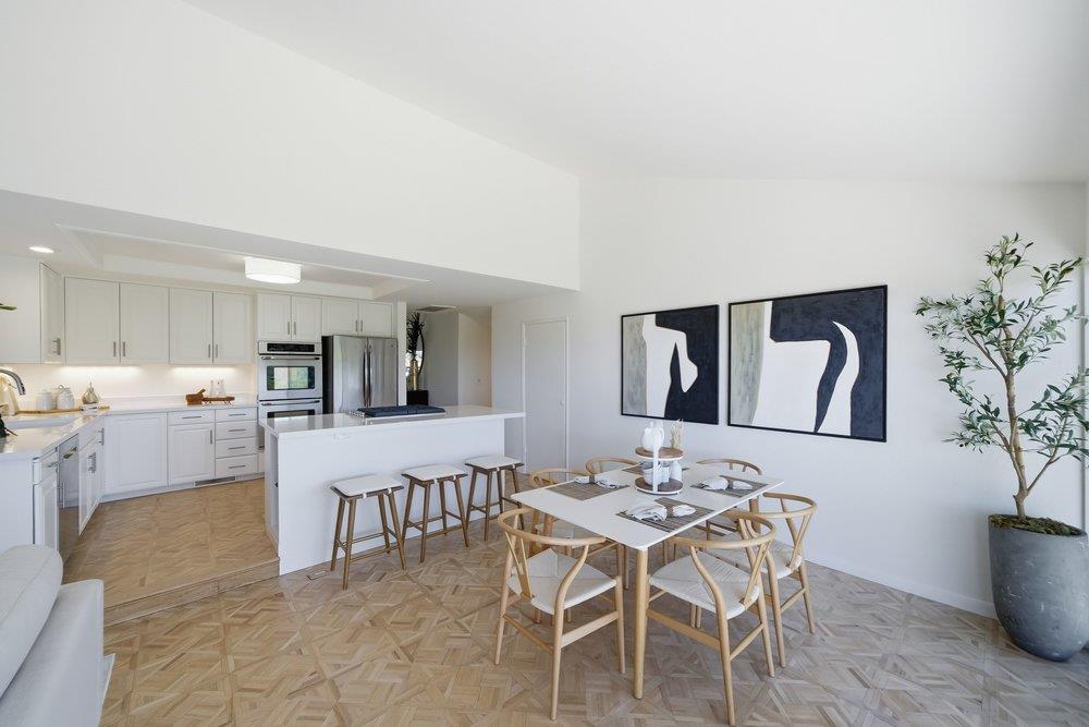 3162 La Mesa Drive