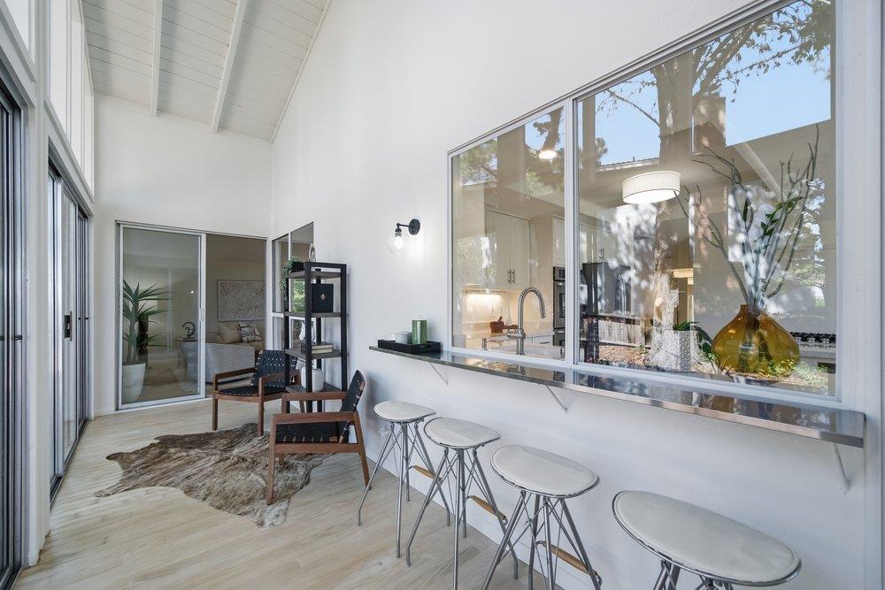3162 La Mesa Drive