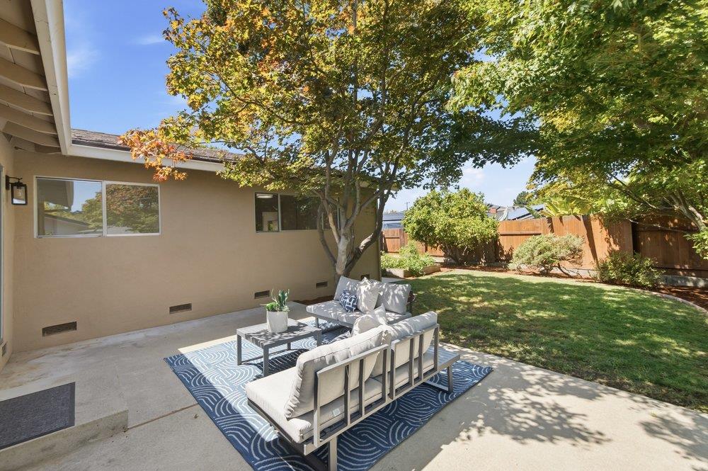 709 Carlisle WAY