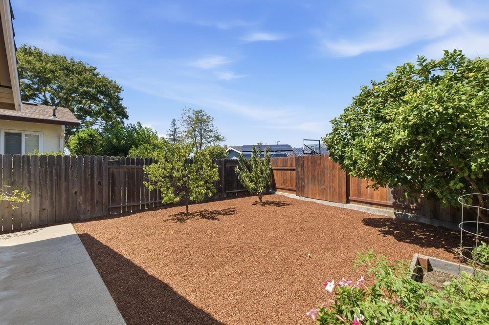 709 Carlisle WAY