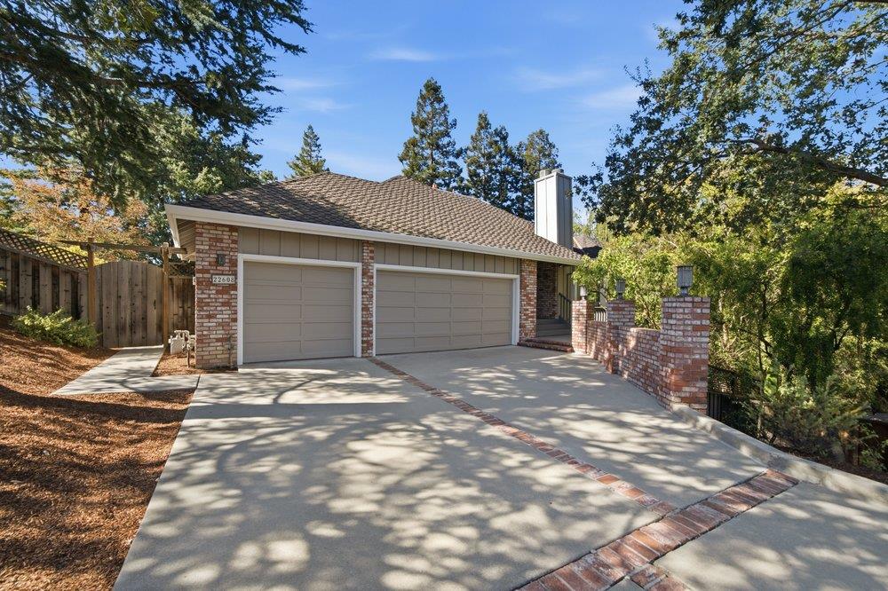 22608 Poppy DR