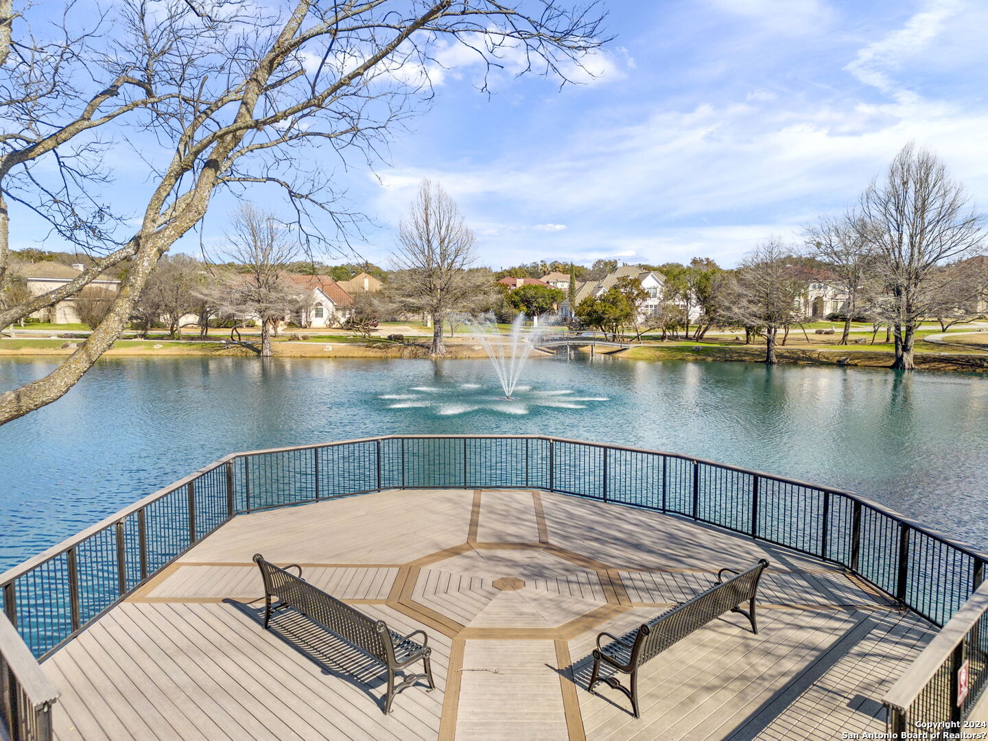 43 Three Lakes Dr