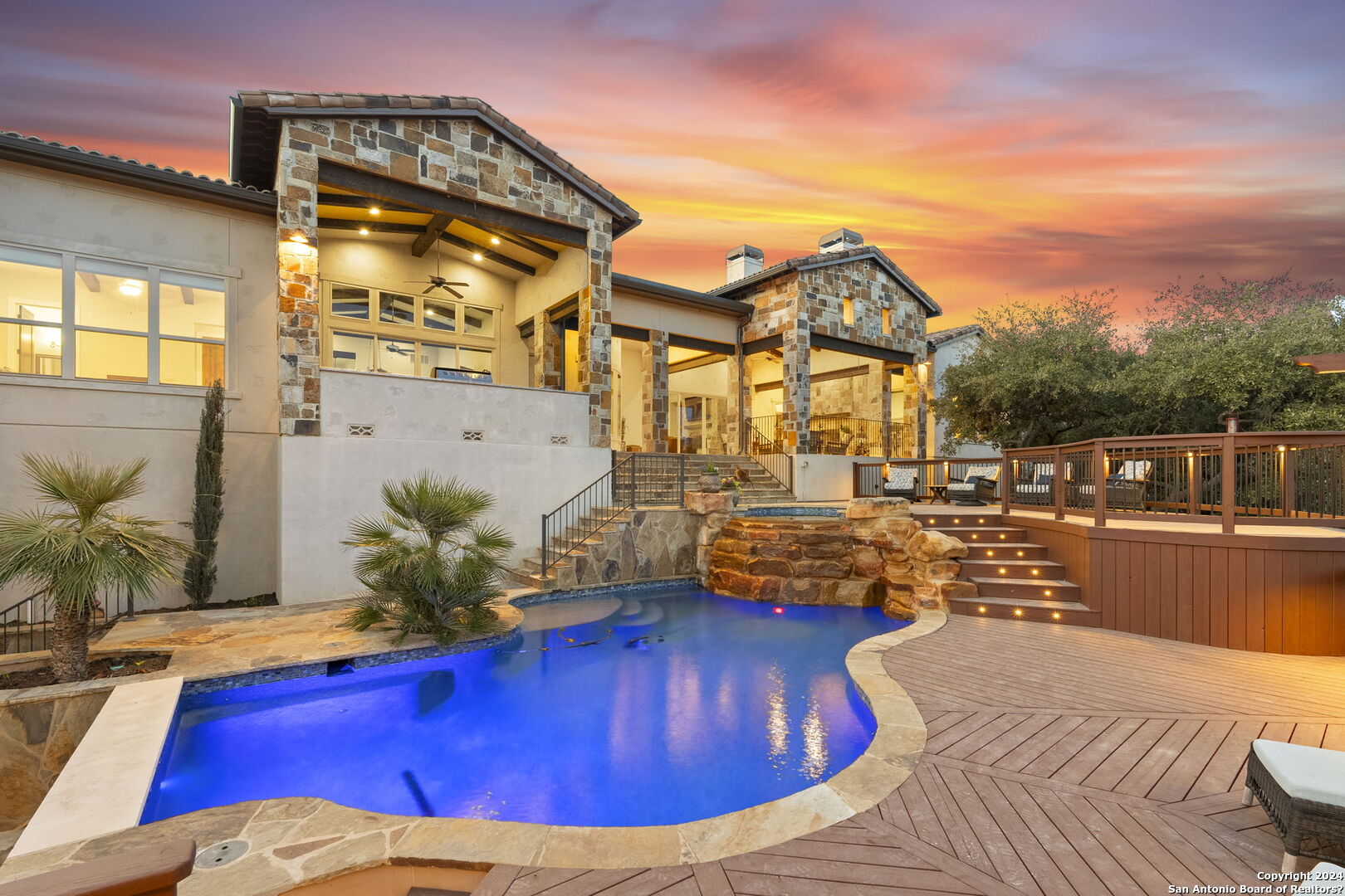 19 GRAND TERRACE