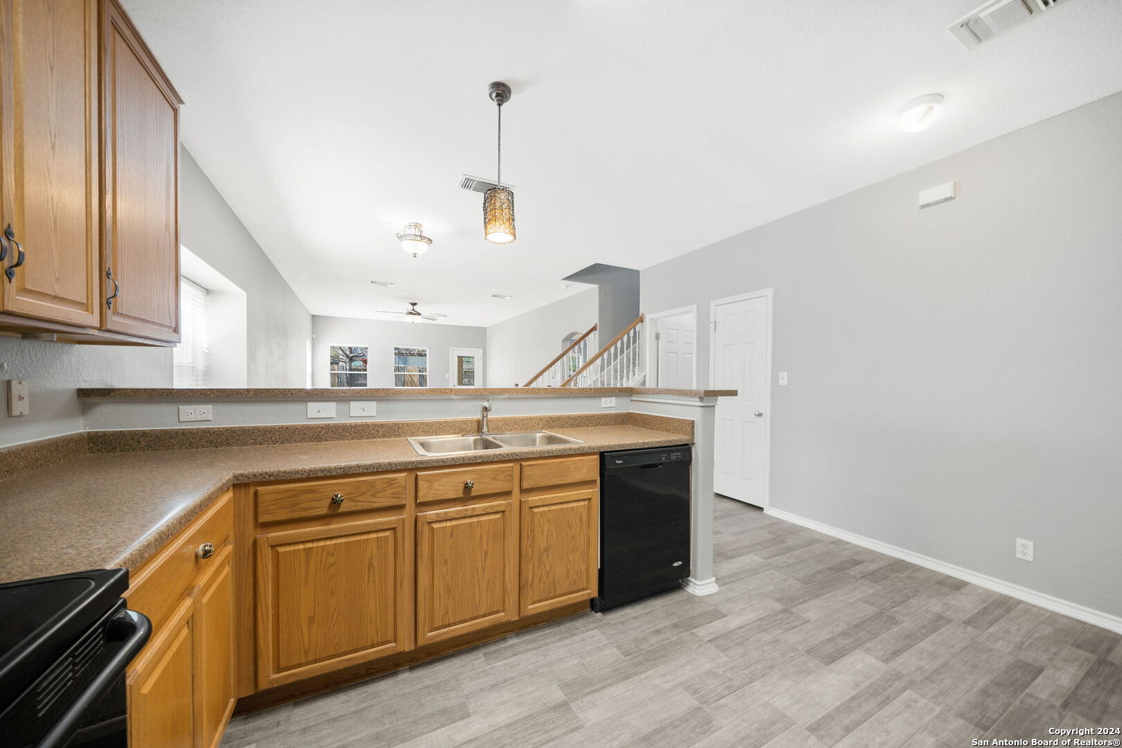 13722 TRAMONTO HILL