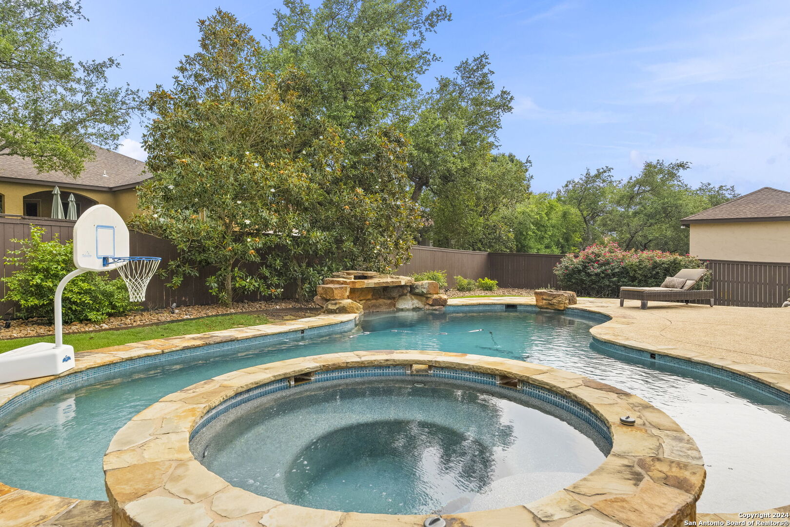 510 REENIE WAY