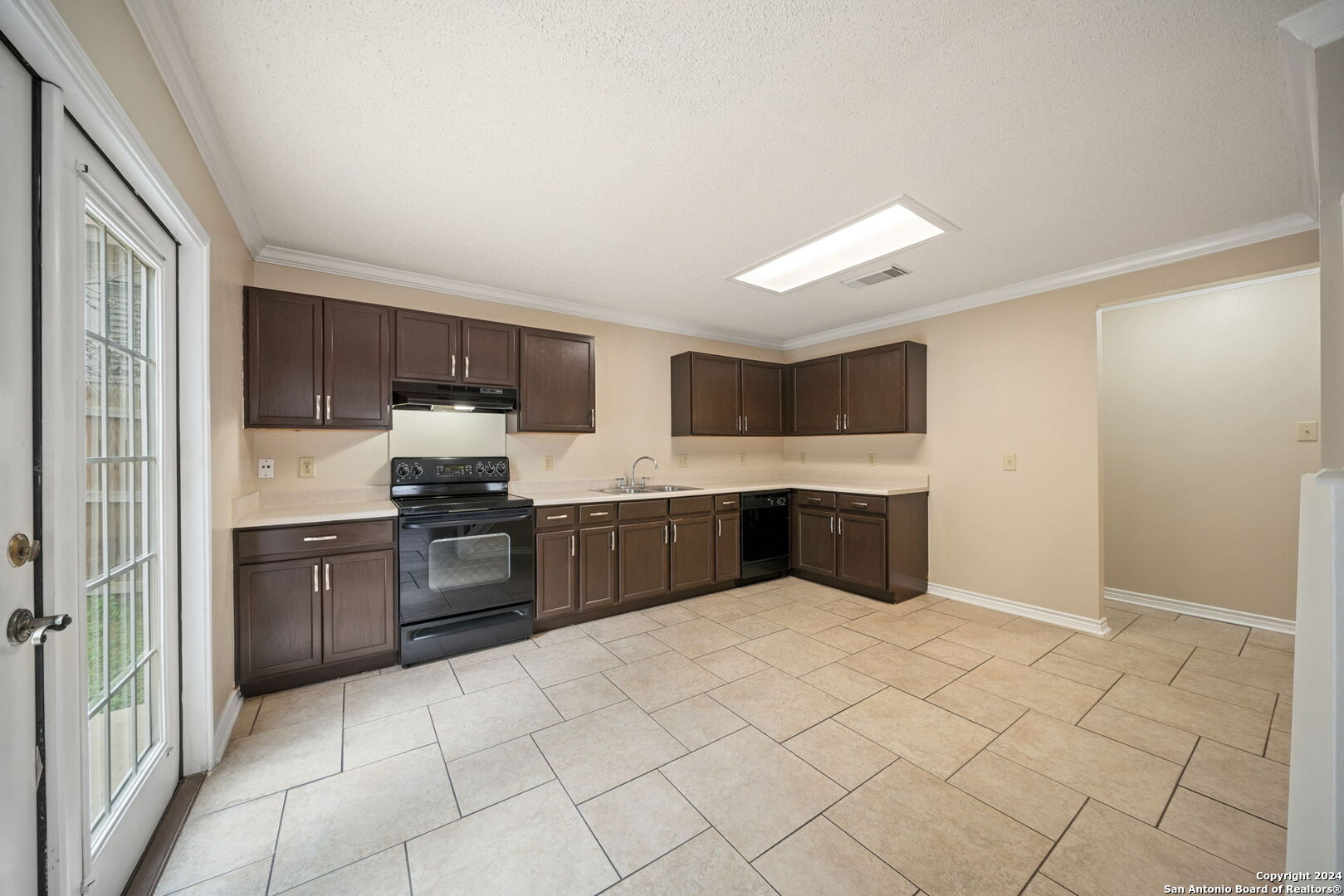 10122 SANDBROOK HILL