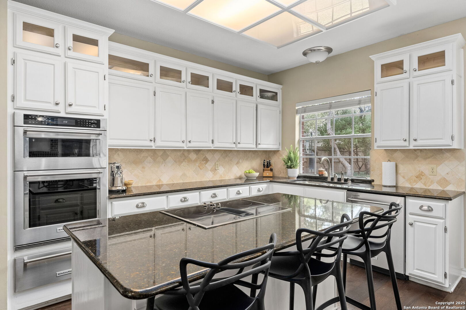 1411 Hawks Meadow
