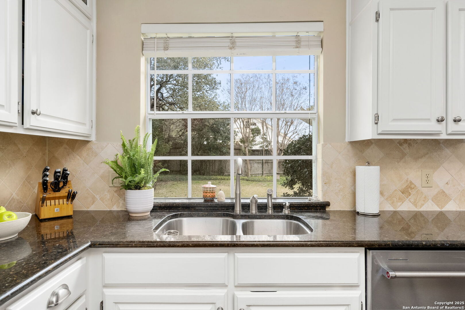 1411 Hawks Meadow
