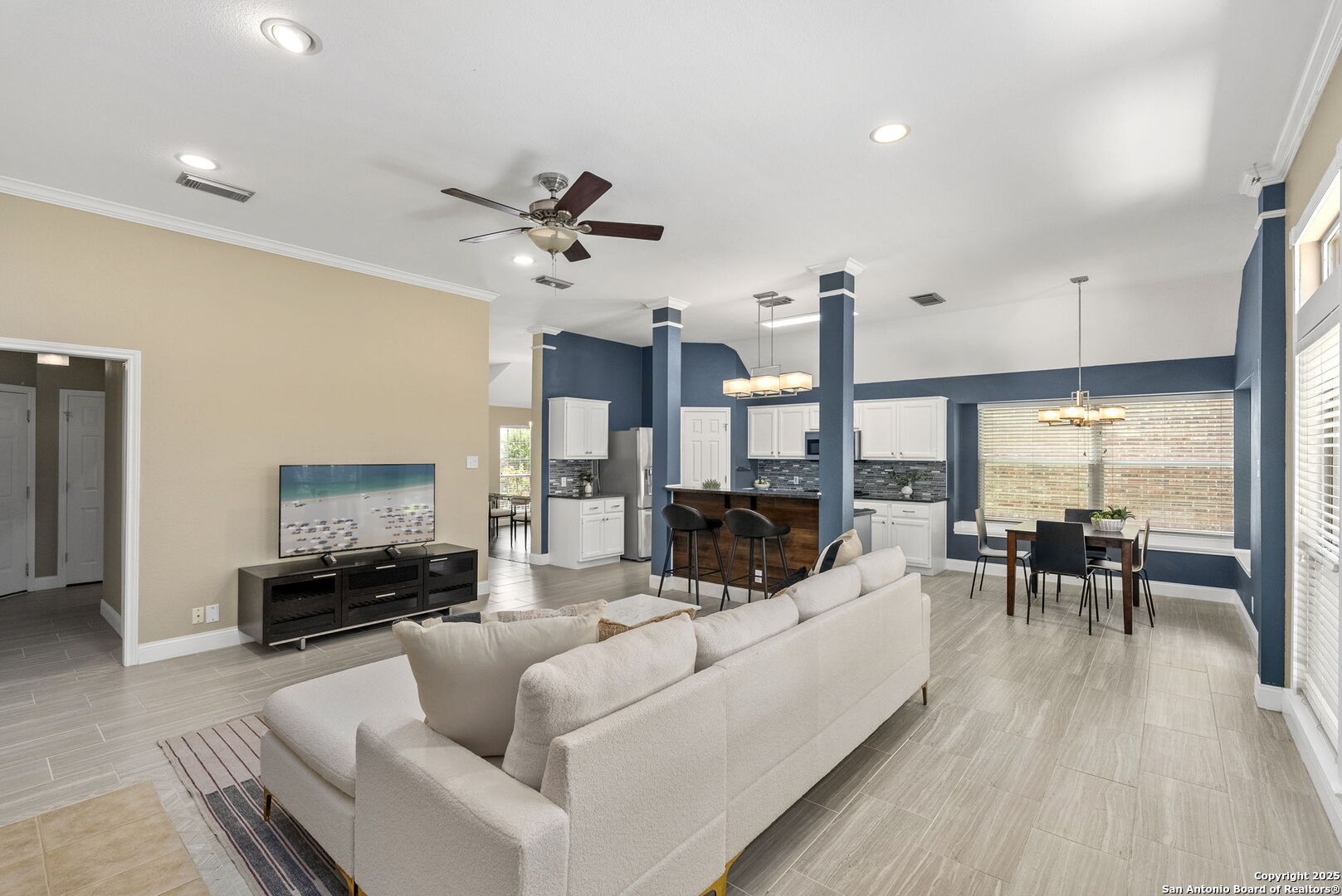 1219 Delmont Ct