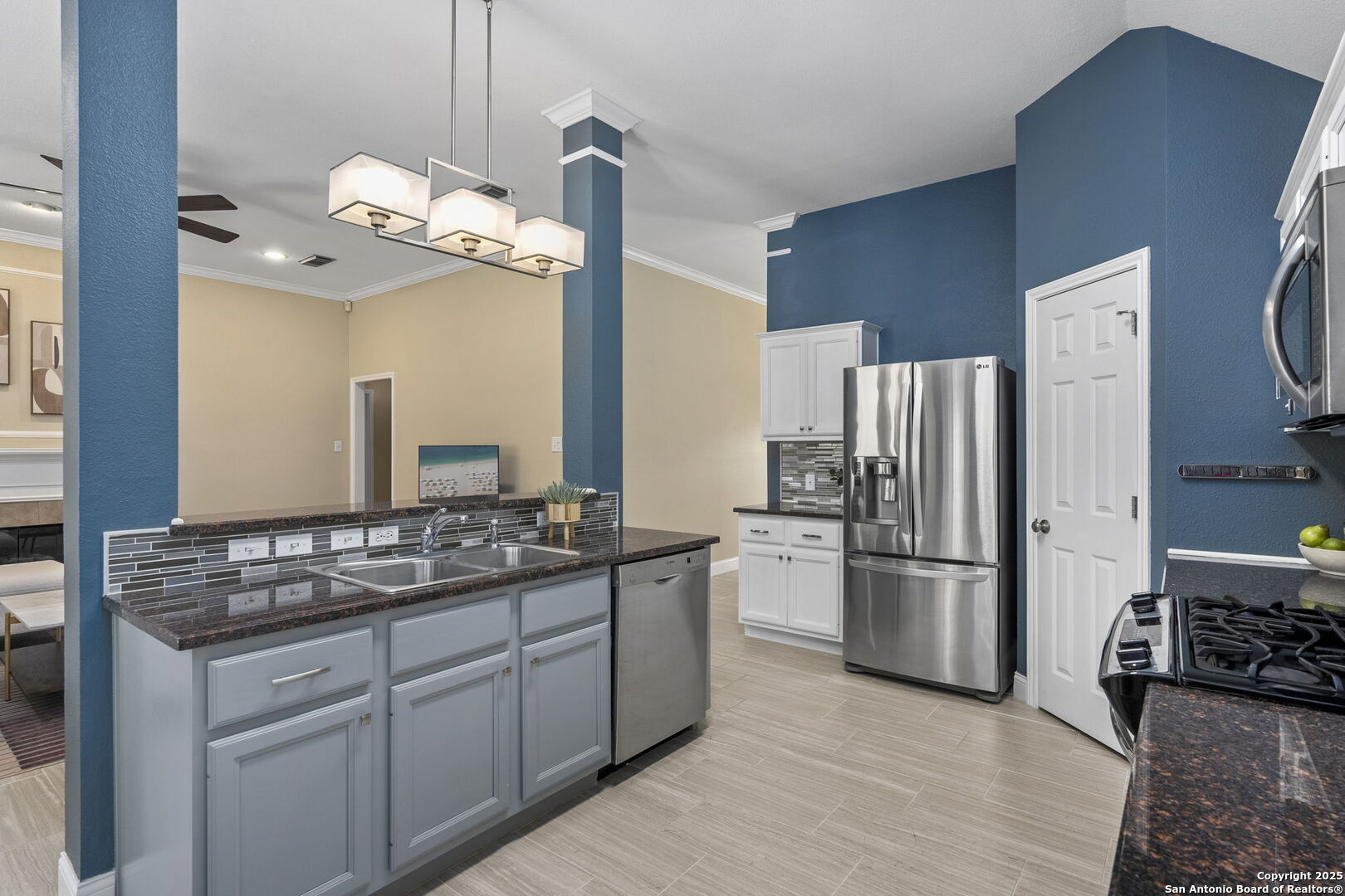 1219 Delmont Ct