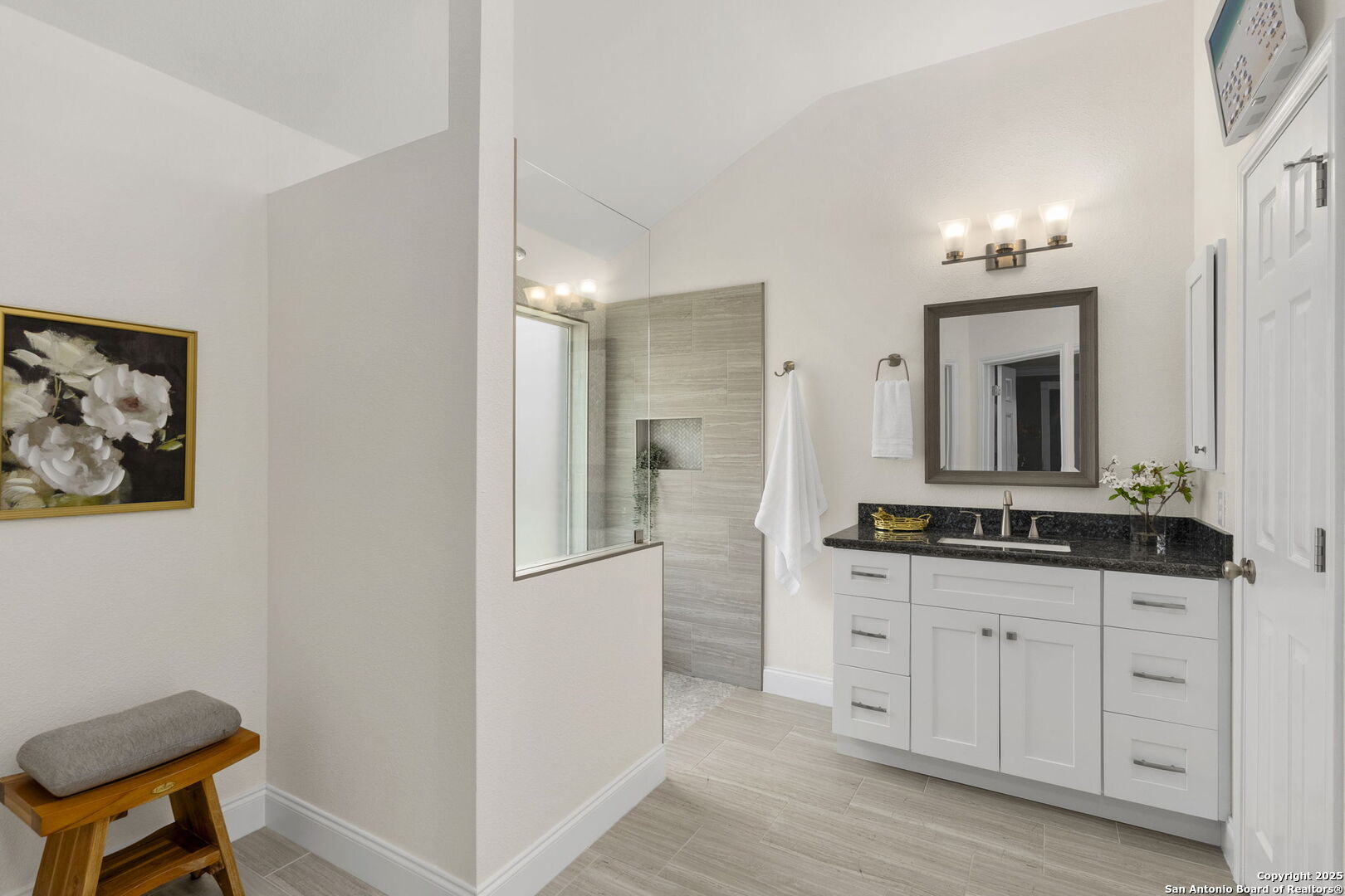 1219 Delmont Ct