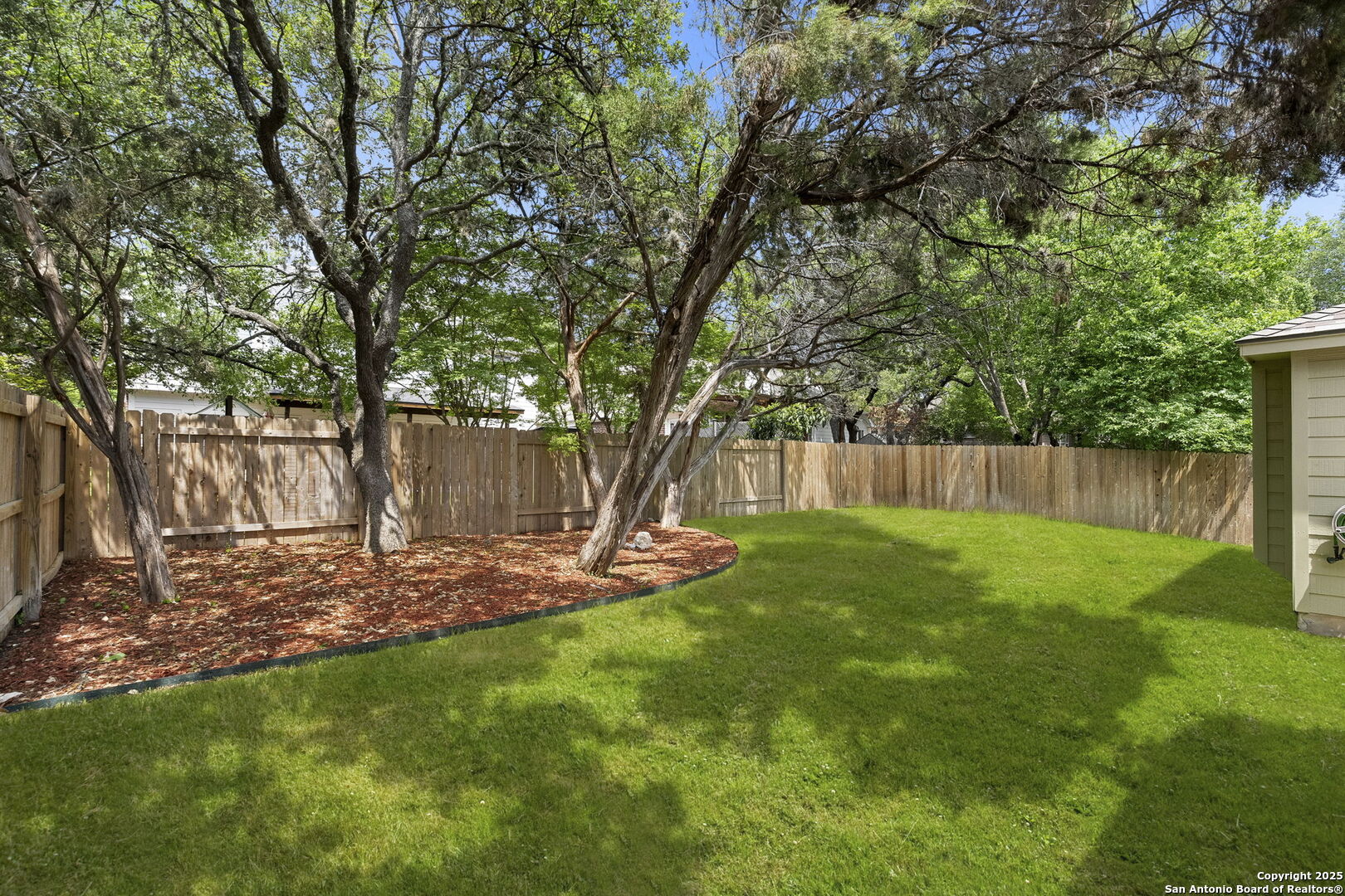 1219 Delmont Ct
