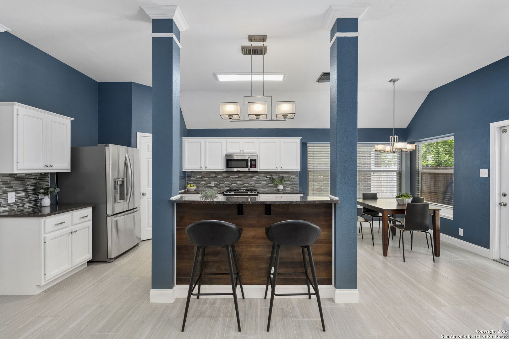1219 Delmont Ct