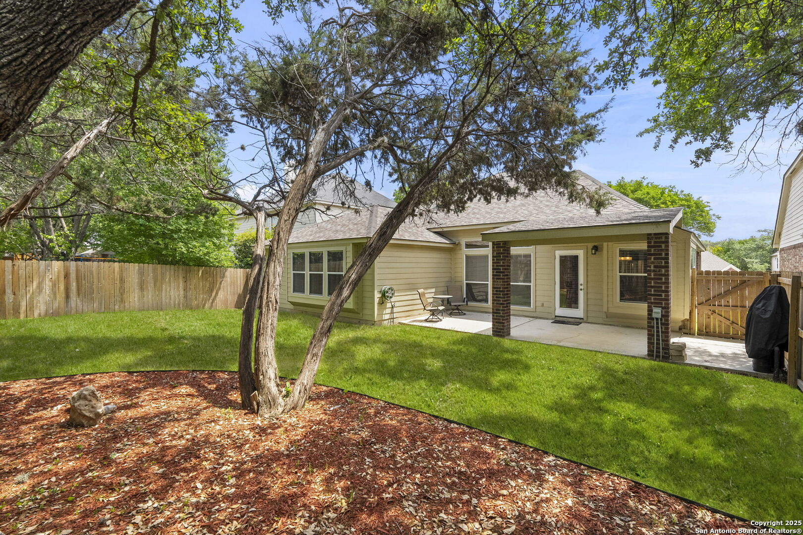1219 Delmont Ct