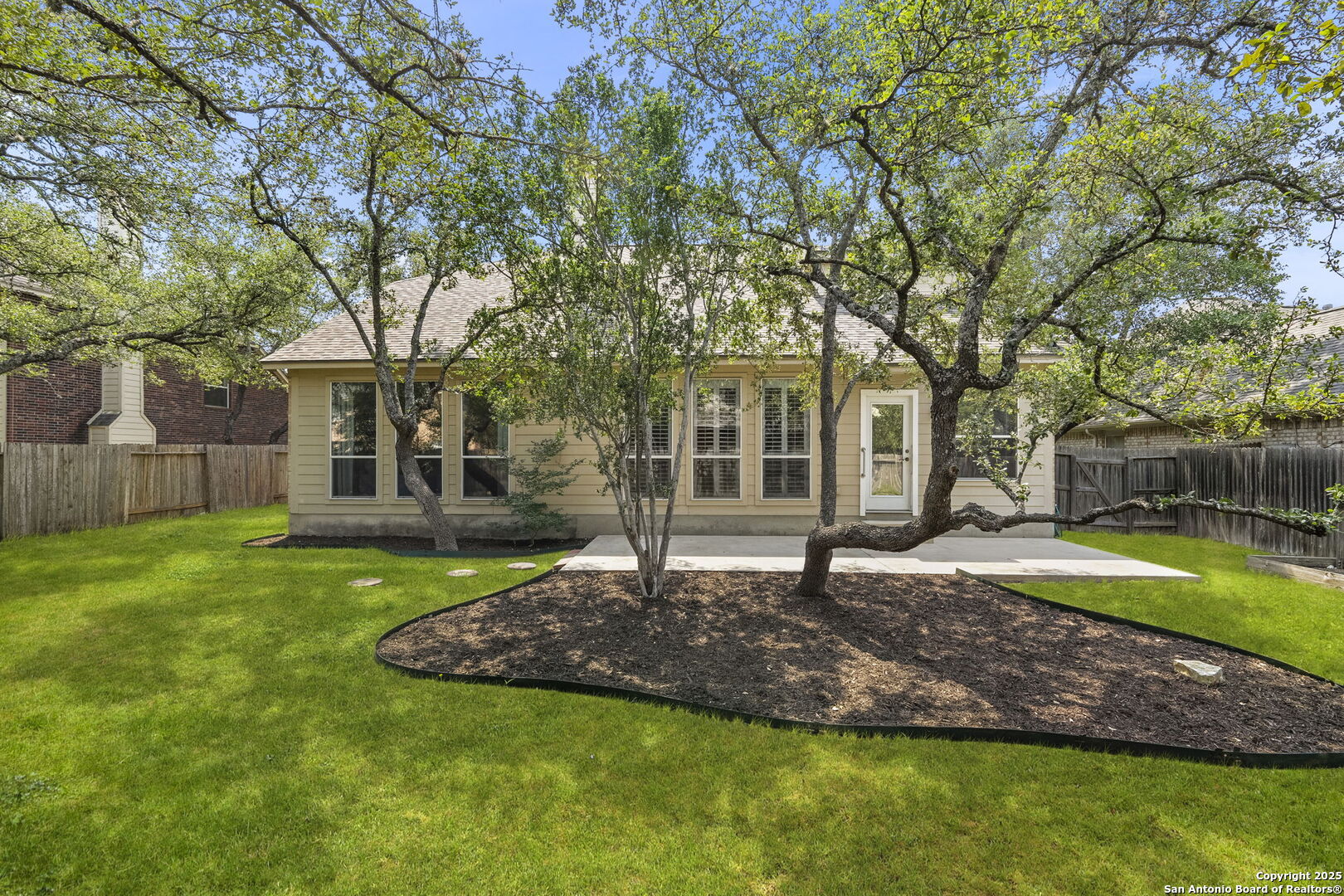 18852 Agin Ct