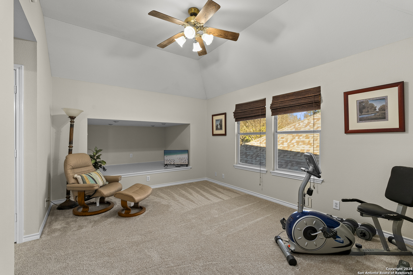1223 Delmont Ct