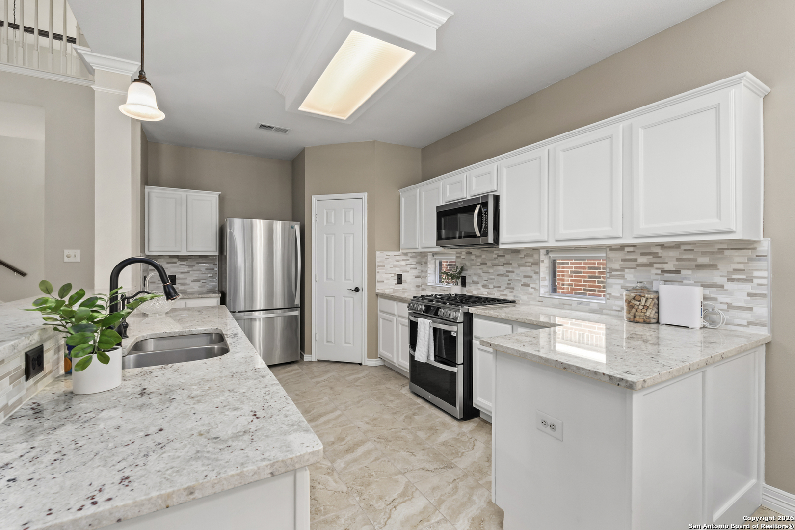 1223 Delmont Ct