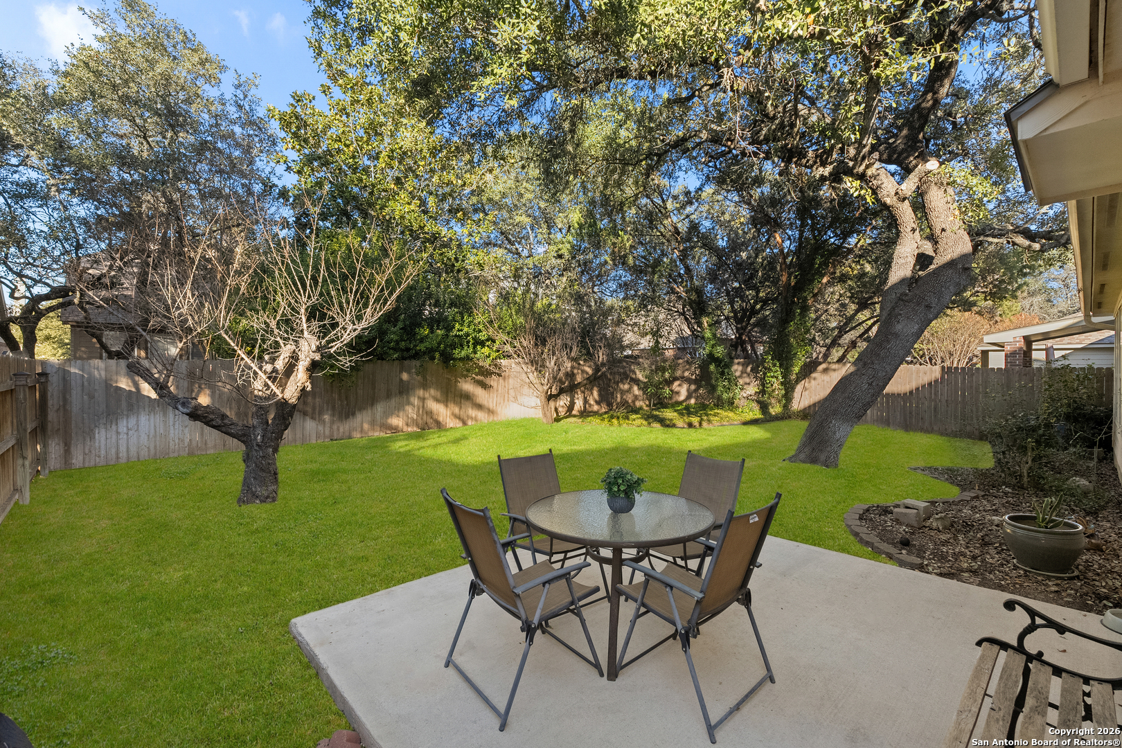 1223 Delmont Ct