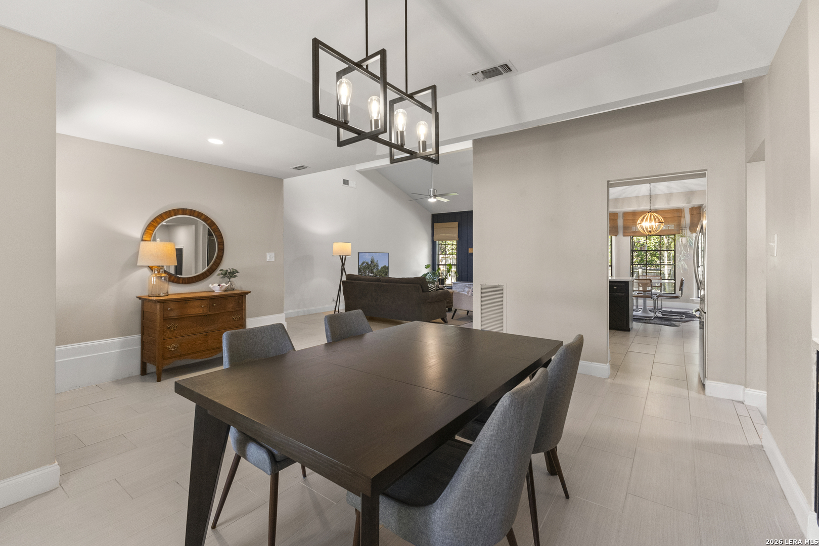 3614 Woodrose Cir