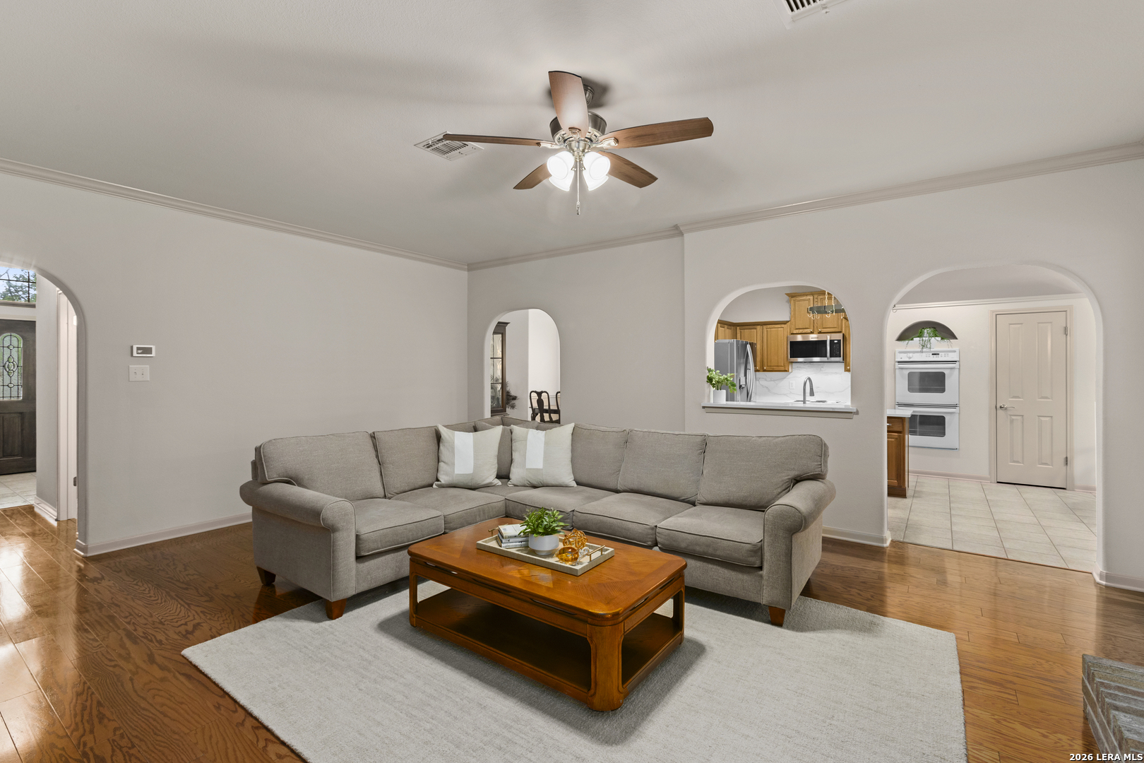 1319 Belclaire