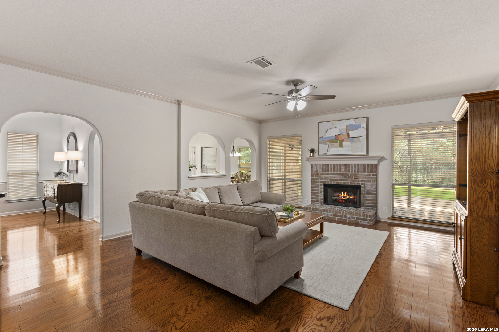 1319 Belclaire