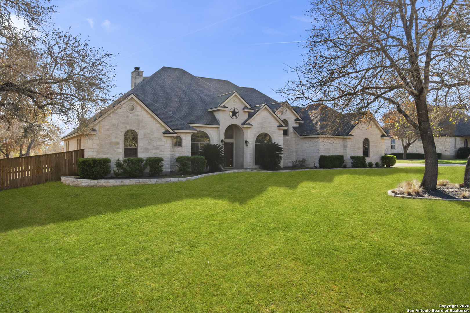140 Legacy Trail Dr