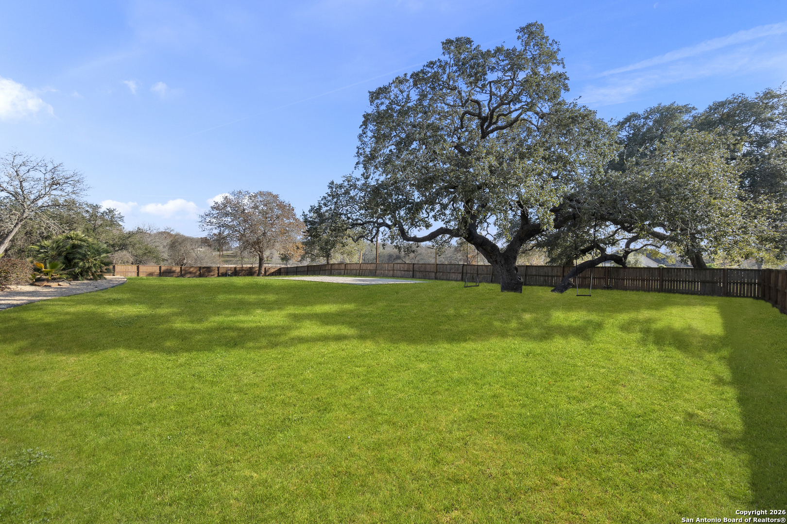 140 Legacy Trail Dr