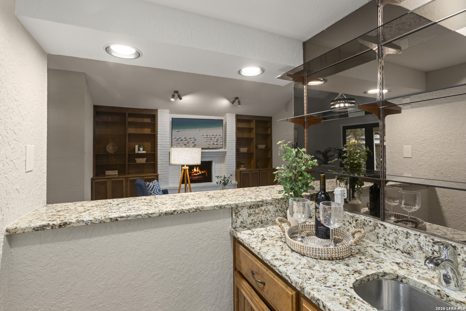 4626 Spotted Oak Woods
