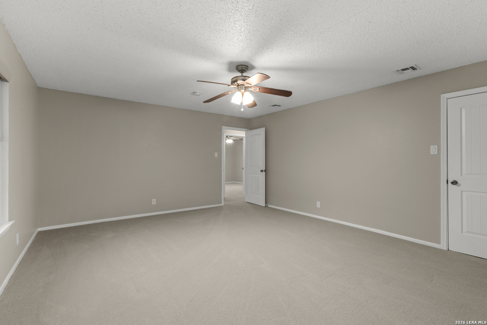 4626 Spotted Oak Woods