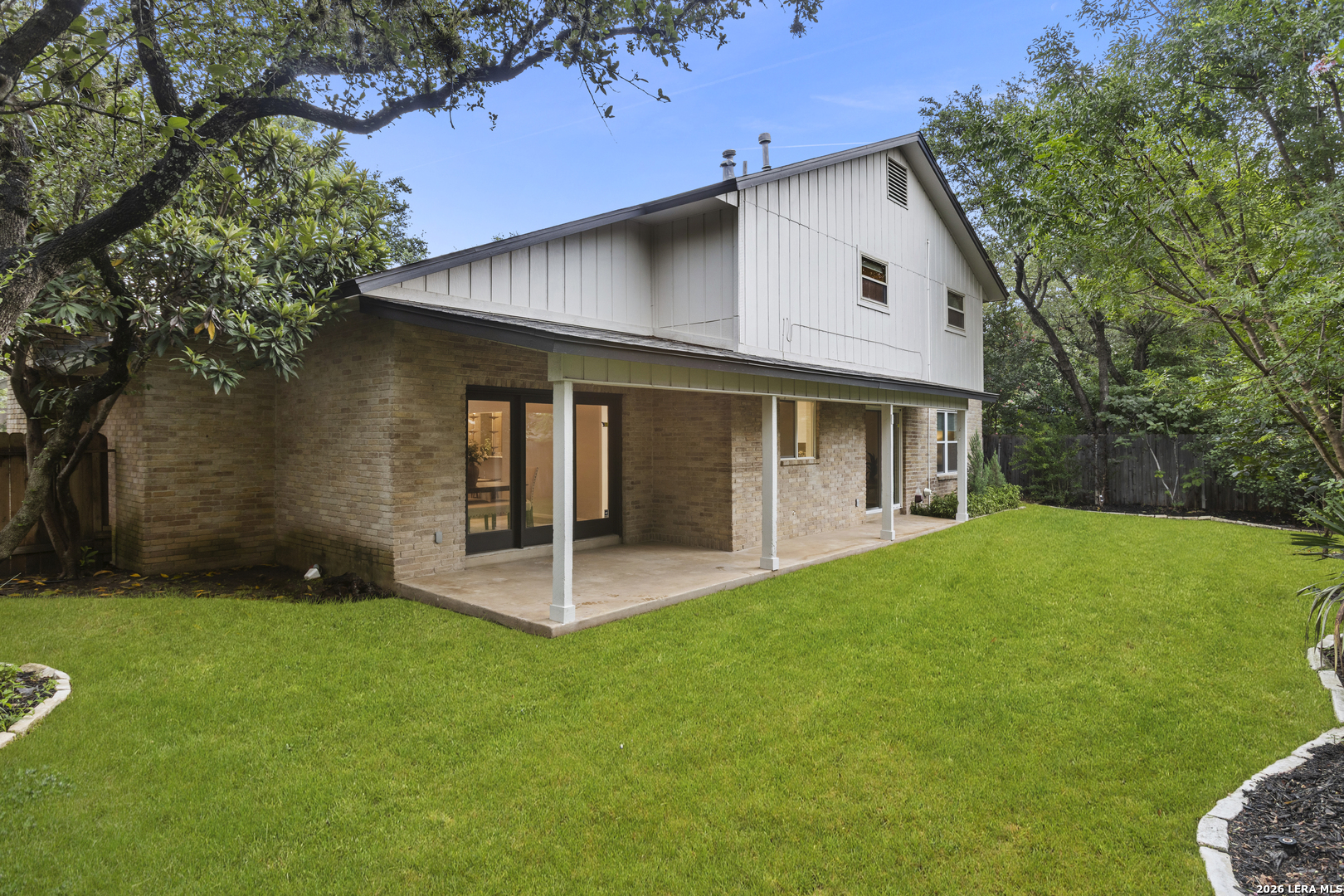 4626 Spotted Oak Woods