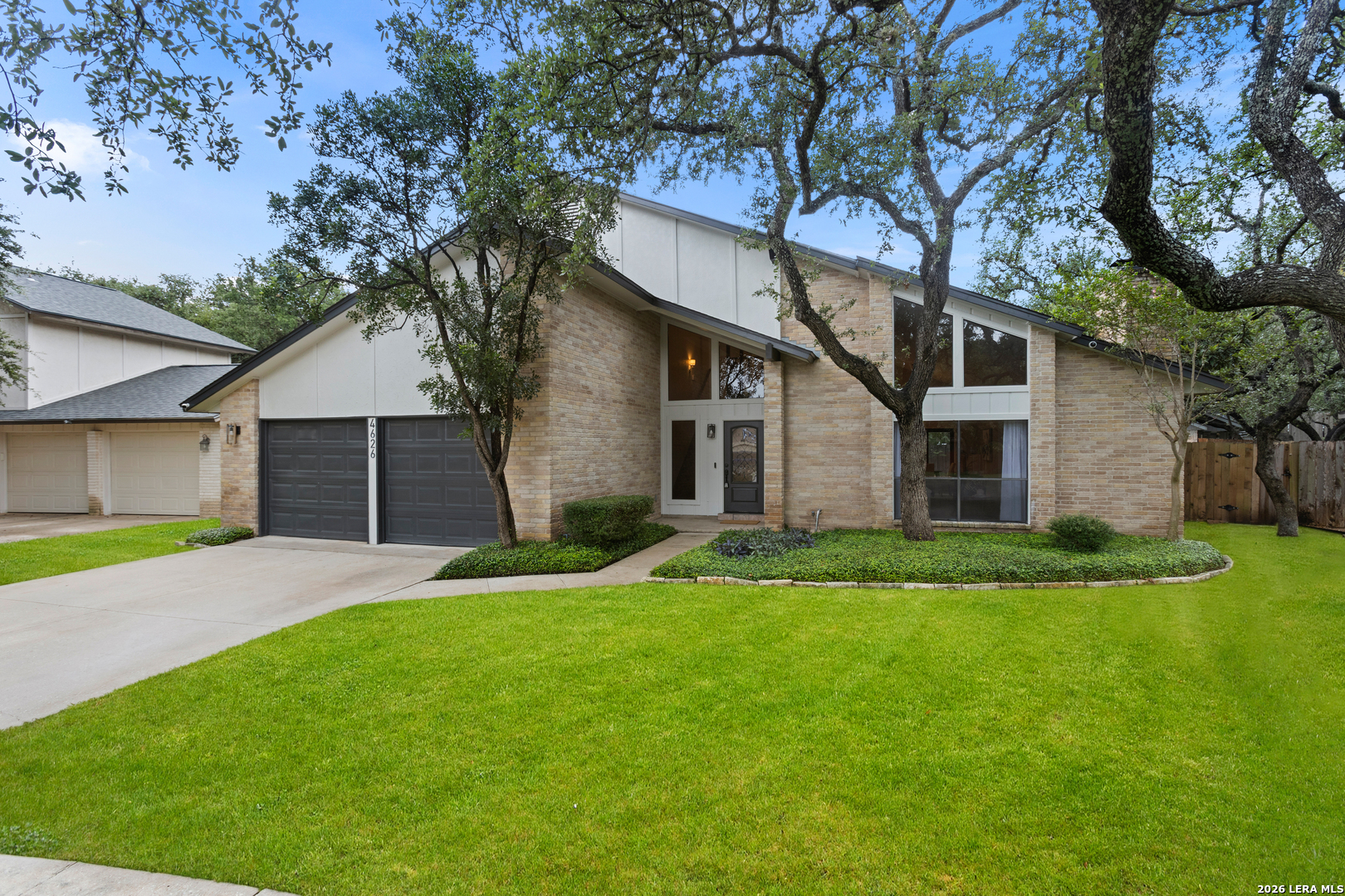 4626 Spotted Oak Woods