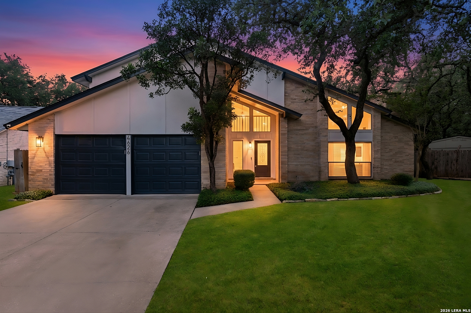 4626 Spotted Oak Woods