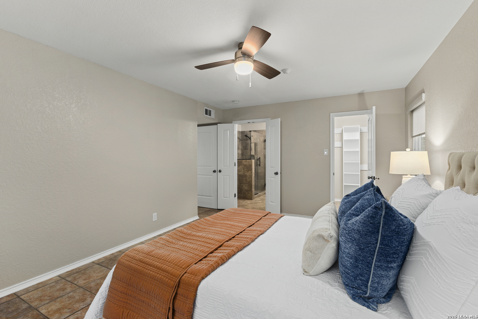 4626 Spotted Oak Woods
