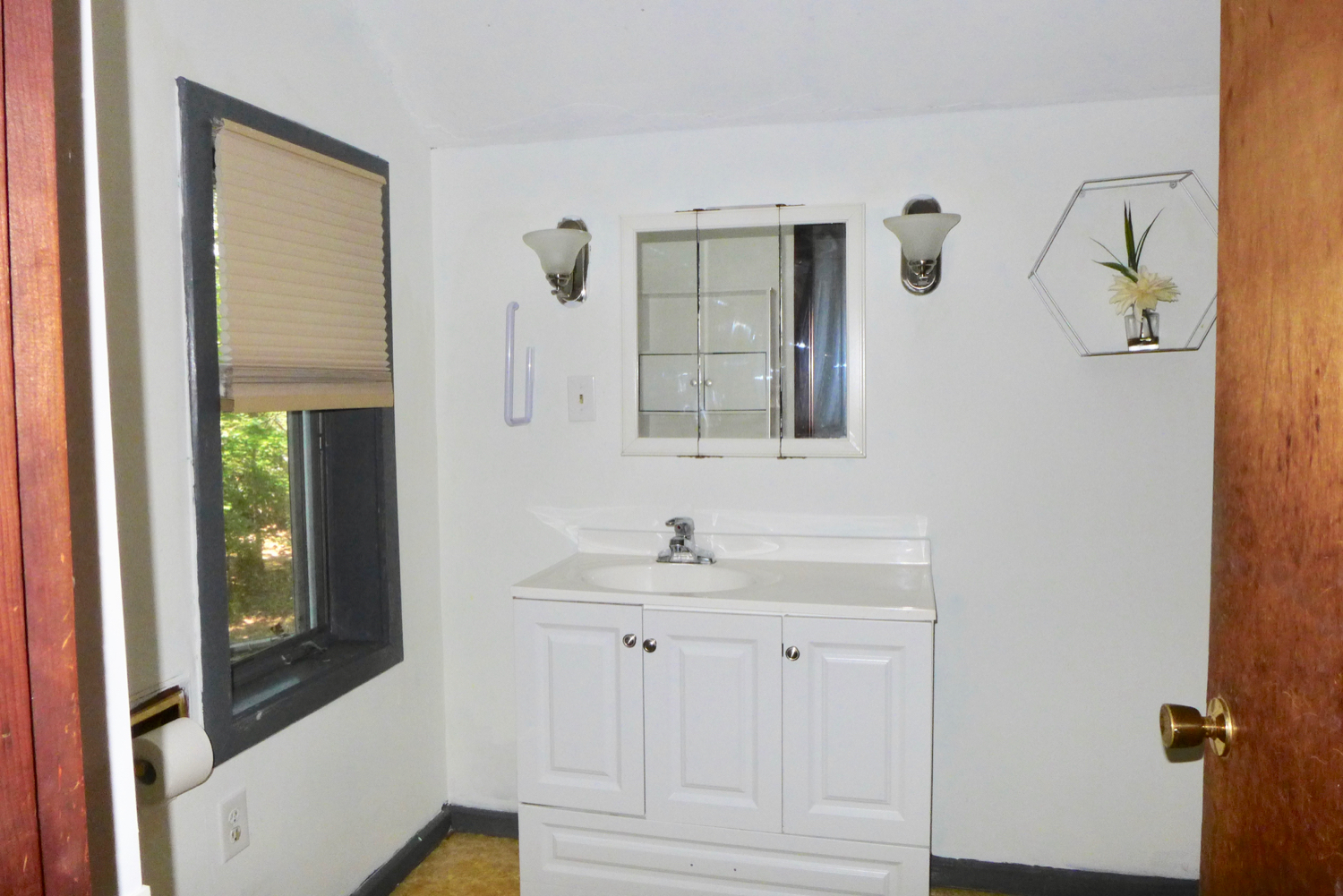 8 Vineyard Meadow Farms Road