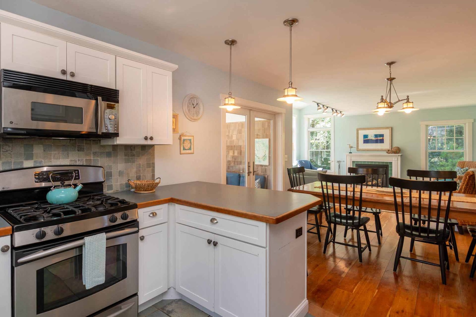 159 Charles Neck Way