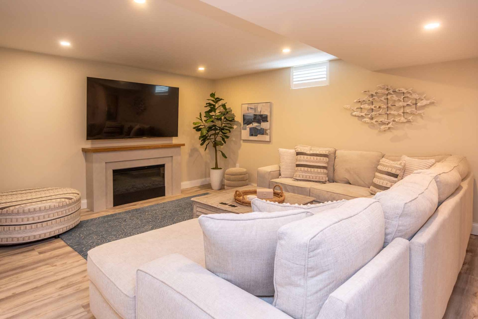 159 Charles Neck Way