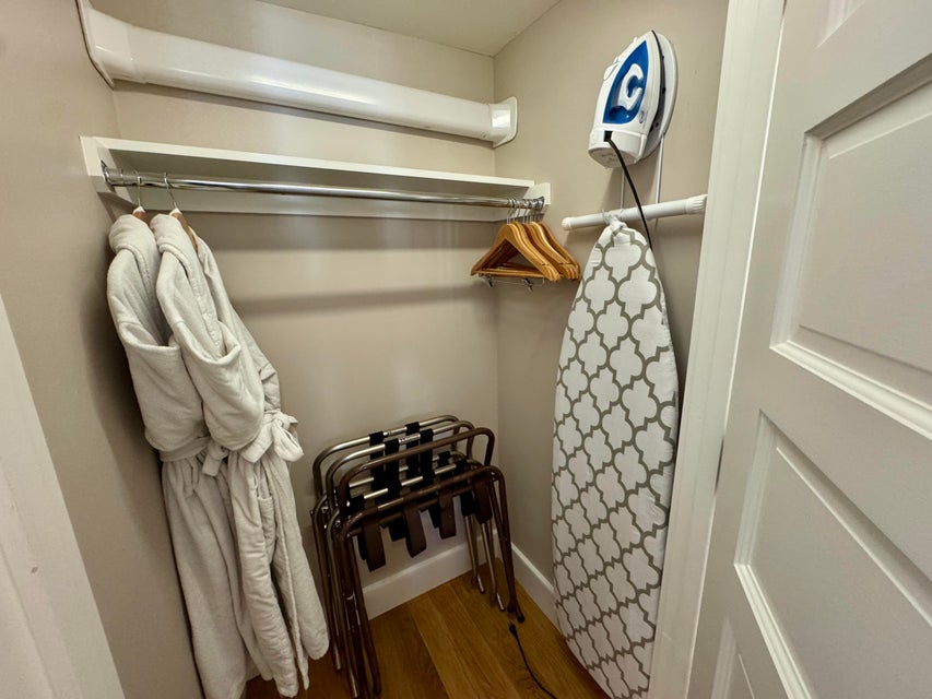 38 North Water Street # 2 Unit: R-2