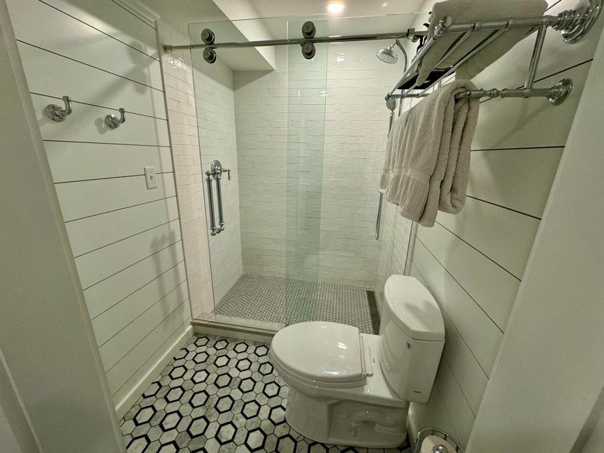 38 North Water Street # 2 Unit: R-2