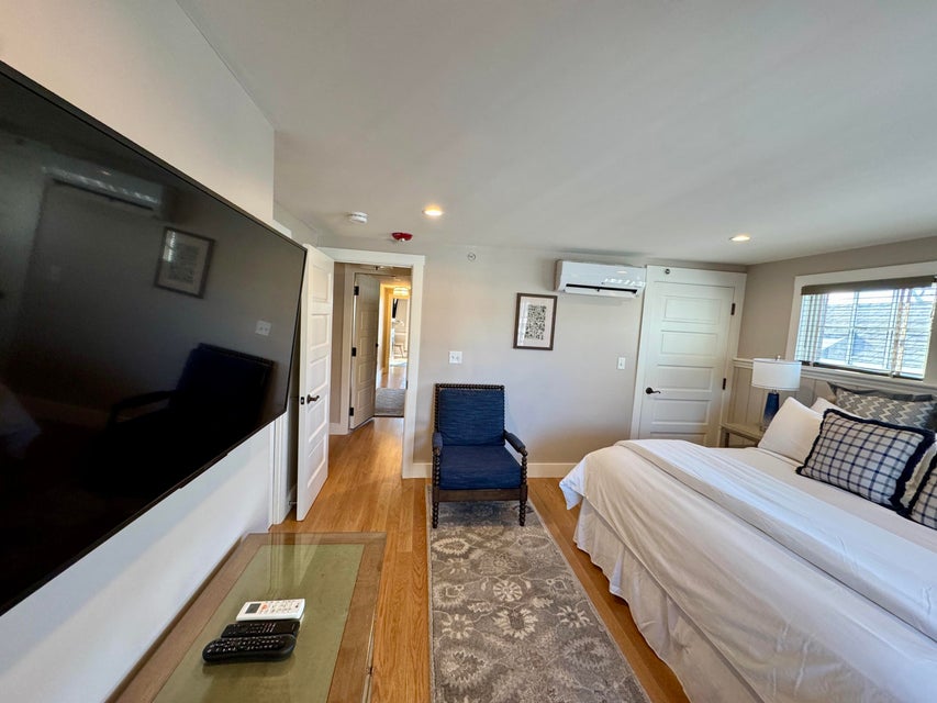 38 North Water Street # 2 Unit: R-2