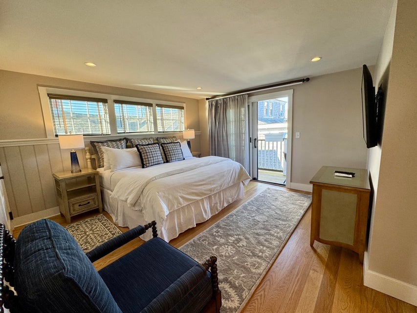 38 North Water Street # 2 Unit: R-2