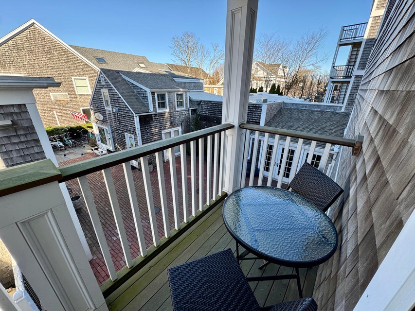 38 North Water Street # 2 Unit: R-2