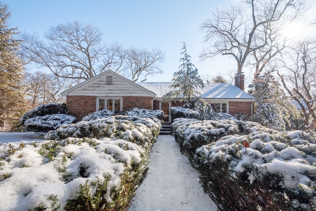 66 Forest Ave