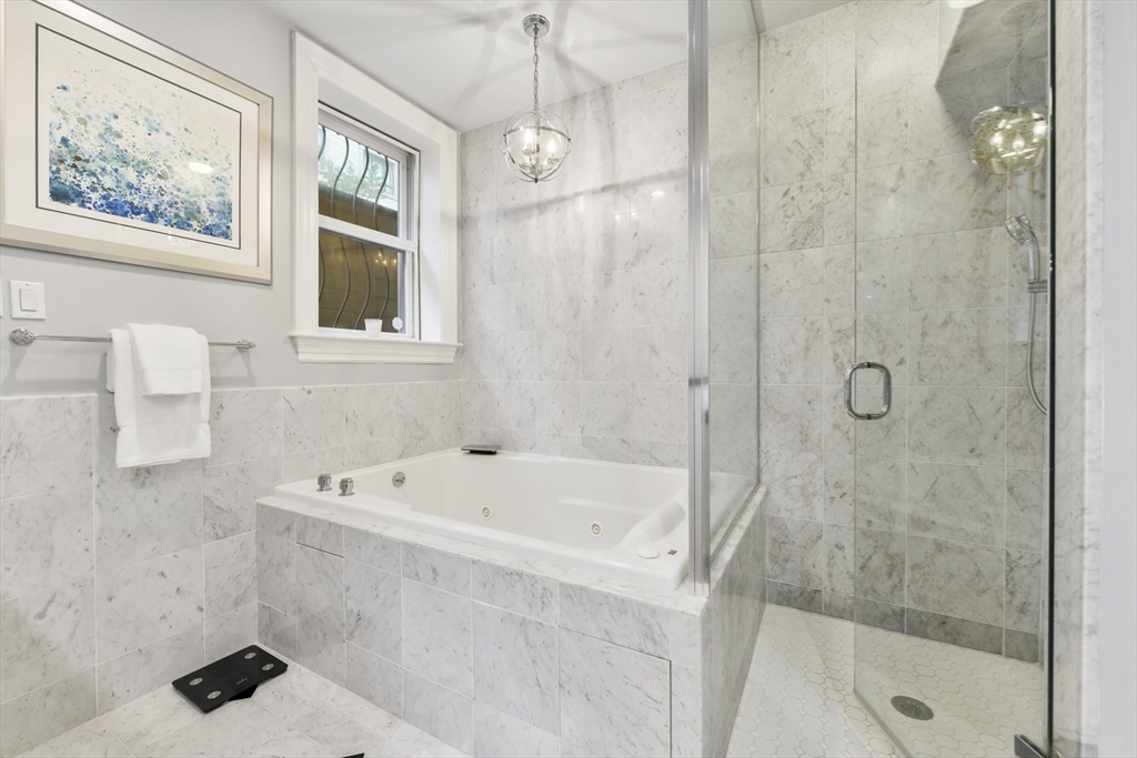 63 Saint Botolph St # 1