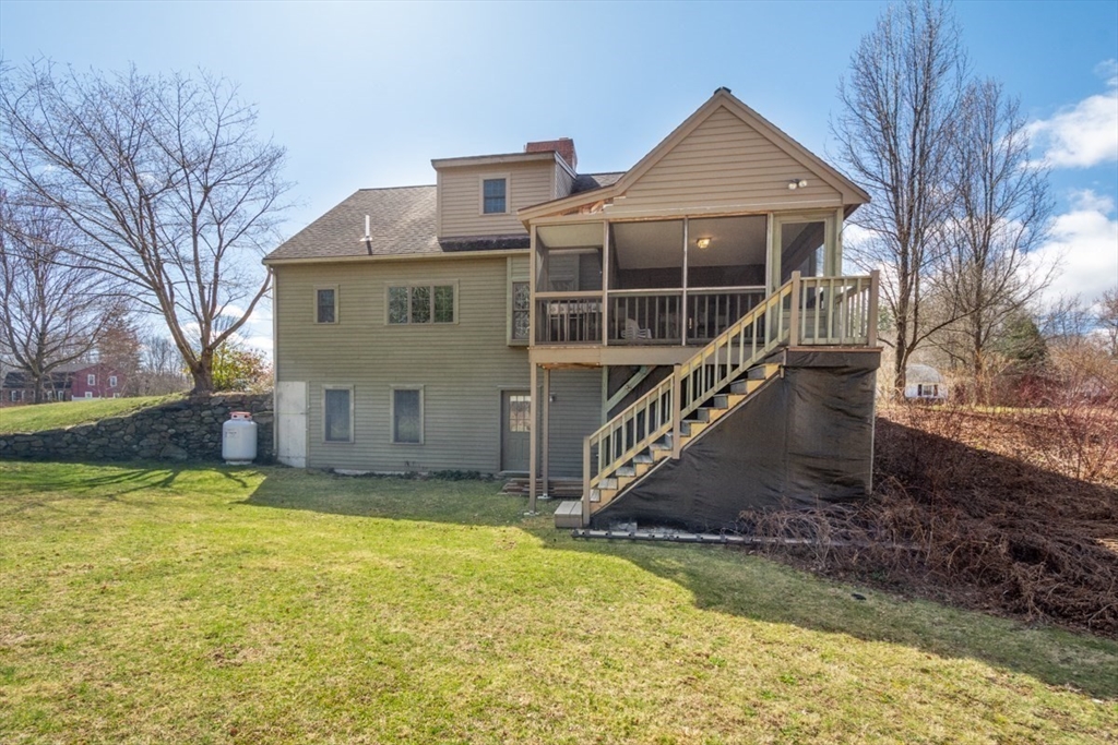 28 Burbank Lane