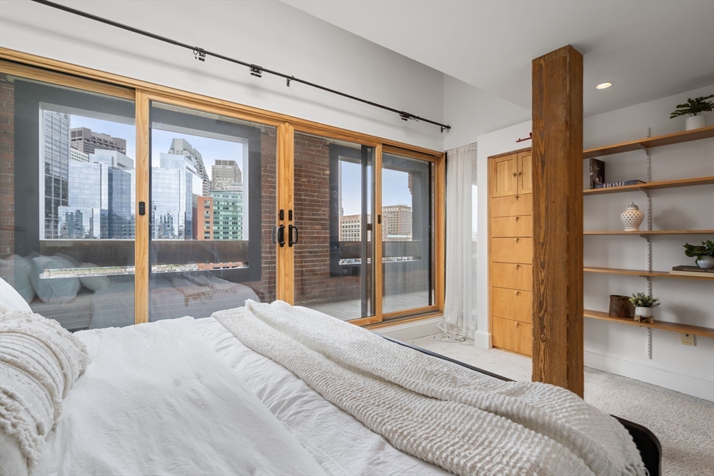 33 Sleeper St # 605